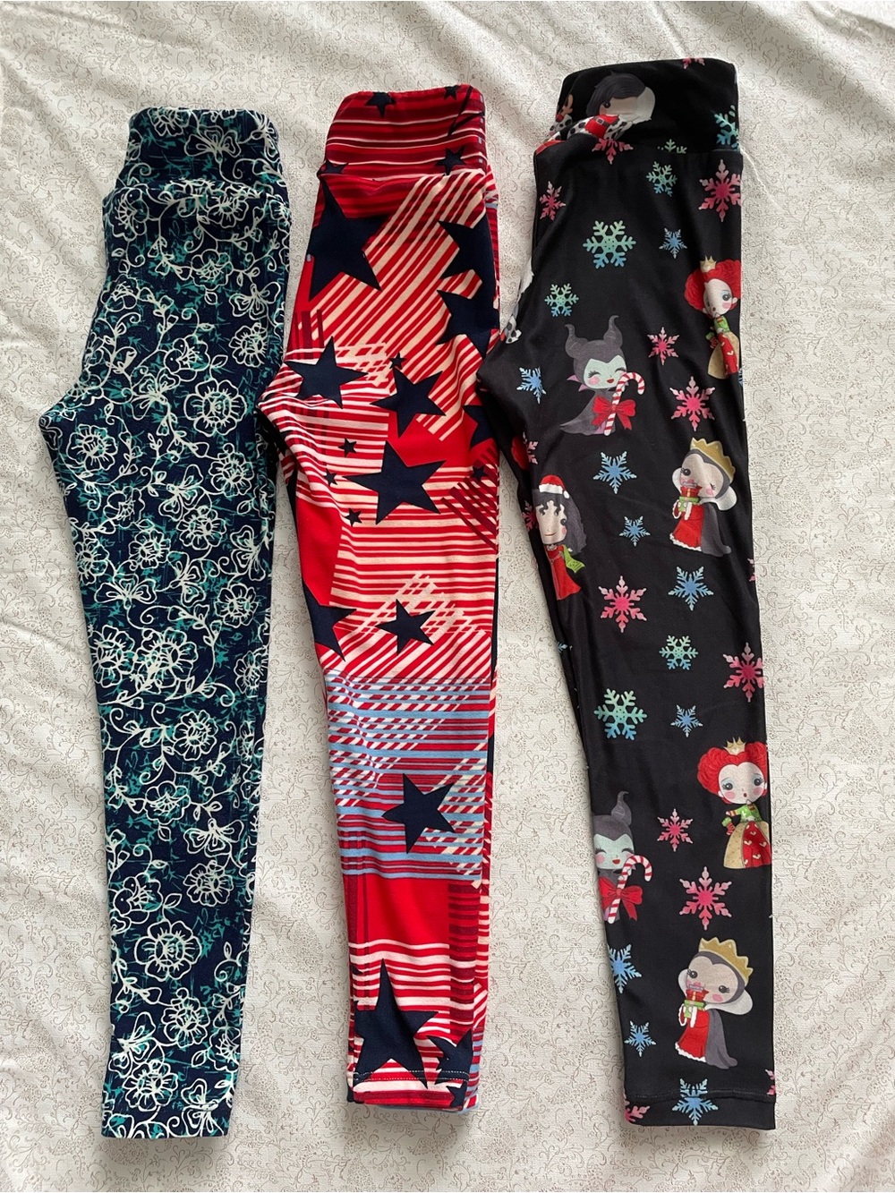 Girls Leggings Bundle of 3 Size S/M Comfy Fall Winter Colorful